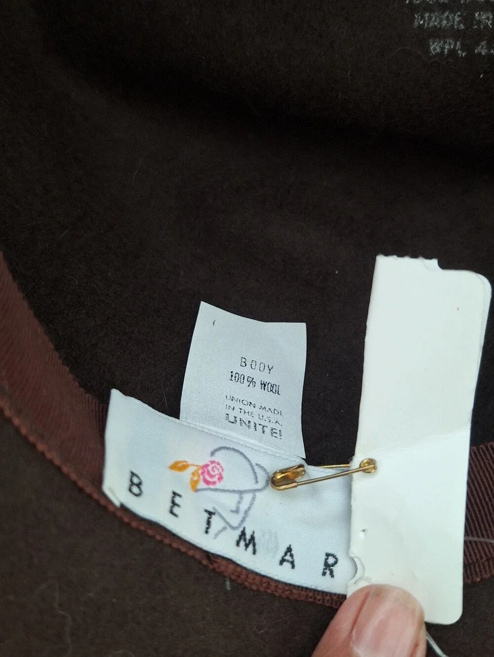 Betmar brown wool hat NWT